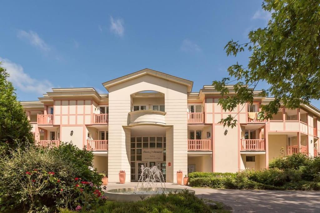 Appartement 2 Chambres Couleur Dune, Piscine, Parking Gratuit Le Touquet Exterior foto